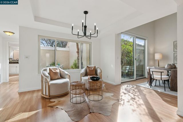 1003 Northoak Dr, Walnut Creek, CA 94598