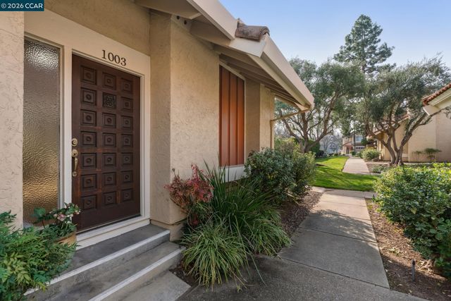 1003 Northoak Dr, Walnut Creek, CA 94598