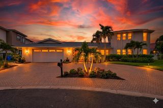 812 SNUG ISLAND, Clearwater Beach, FL 33767