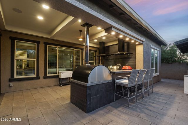 1170 E KENSINGTON Road, Gilbert, AZ 85297