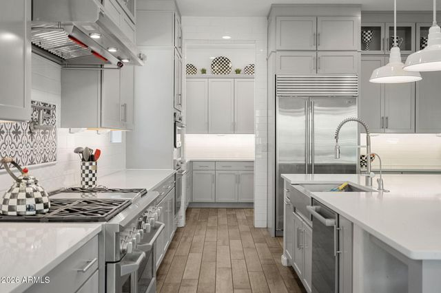 1170 E KENSINGTON Road, Gilbert, AZ 85297