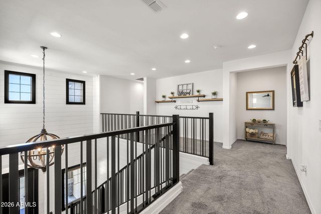 1170 E KENSINGTON Road, Gilbert, AZ 85297