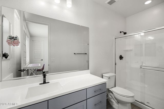 1170 E KENSINGTON Road, Gilbert, AZ 85297