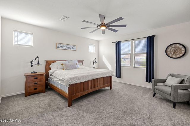 1170 E KENSINGTON Road, Gilbert, AZ 85297