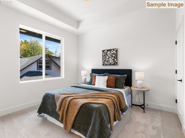 6026 Ne Mason St 3, Portland, OR 97218