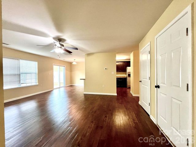 1243 Farm Branch Drive SW, Concord, NC 28027