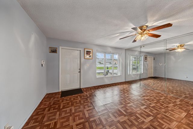 5717 NW 65TH Way, Tamarac, FL 33321