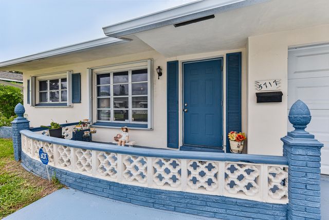 5717 NW 65TH Way, Tamarac, FL 33321