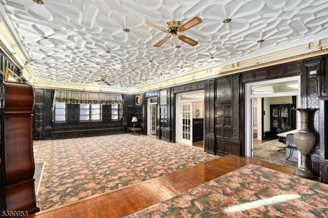 229 Ballantine Pkwy, Newark City, NJ 07104