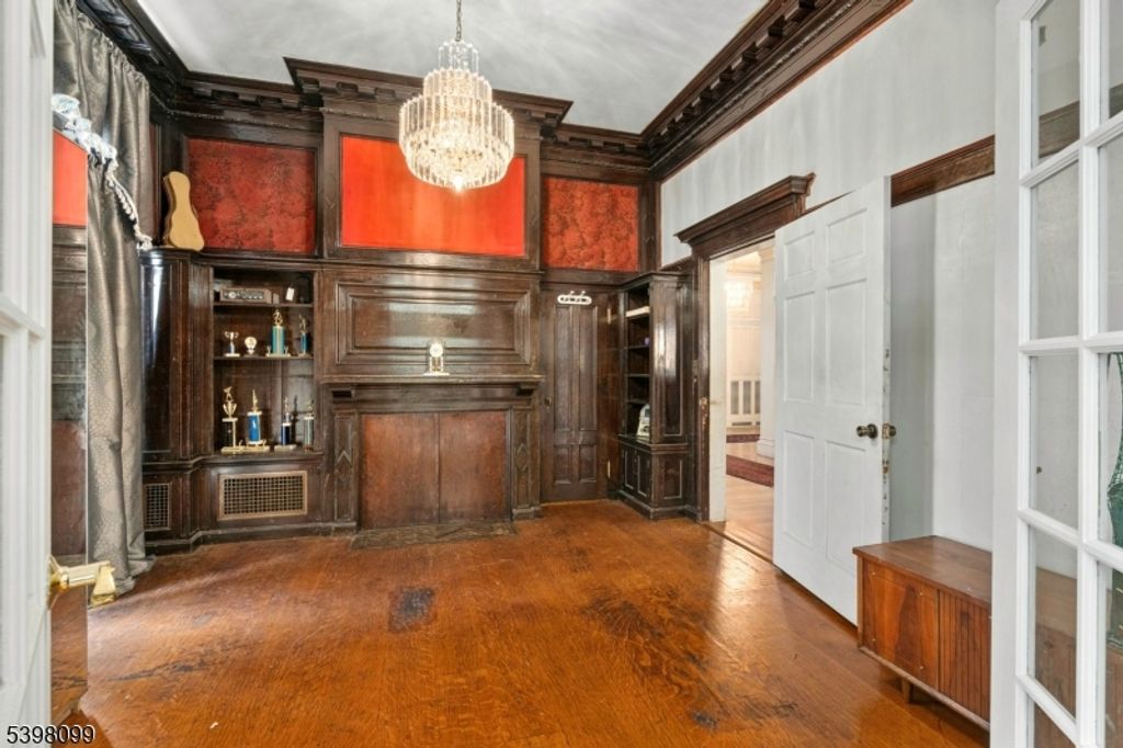 229 Ballantine Pkwy, Newark City, NJ 07104 — photo 5
