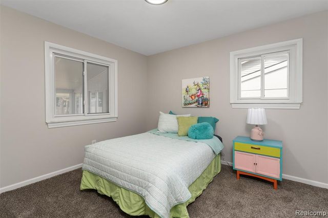 2378 Dawes Avenue, Shelby Twp, MI 48317