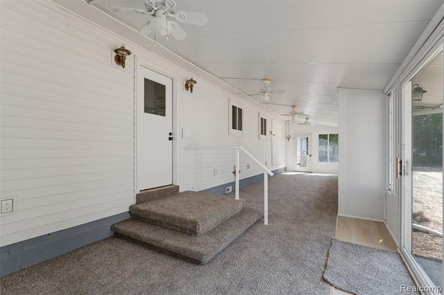2378 Dawes Avenue, Shelby Twp, MI 48317