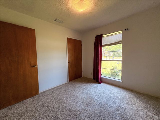 1829 S Center Street, Denison, TX 75021