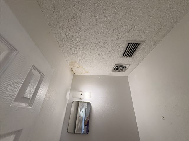 1829 S Center Street, Denison, TX 75021