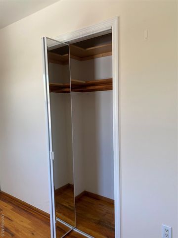 297 Fairfield Avenue, Carle Place, NY 11514