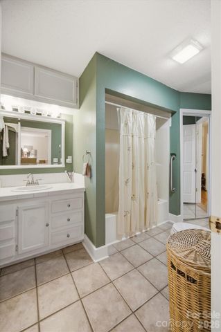 5513 Old Linville Road, Marion, NC 28752