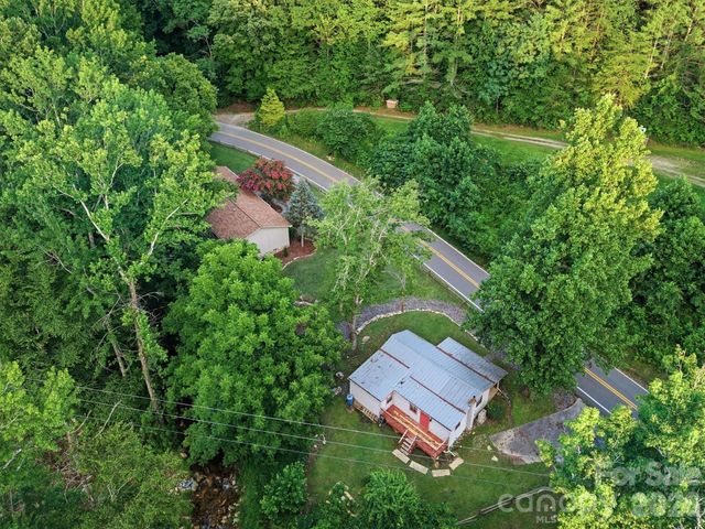 5513 Old Linville Road, Marion, NC 28752