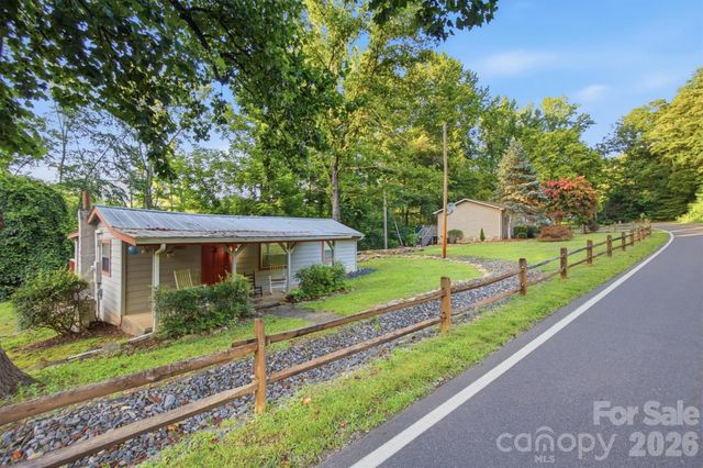 5513 Old Linville Road, Marion, NC 28752