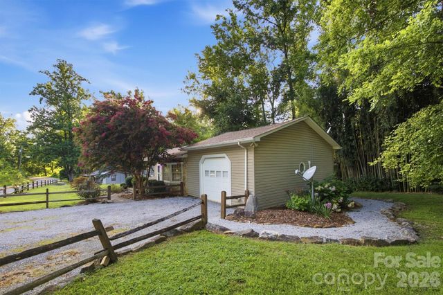 5513 Old Linville Road, Marion, NC 28752