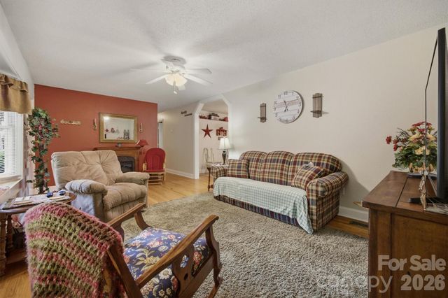 5513 Old Linville Road, Marion, NC 28752