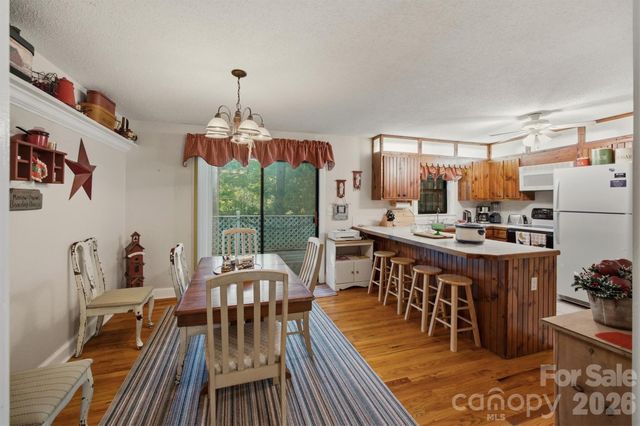 5513 Old Linville Road, Marion, NC 28752