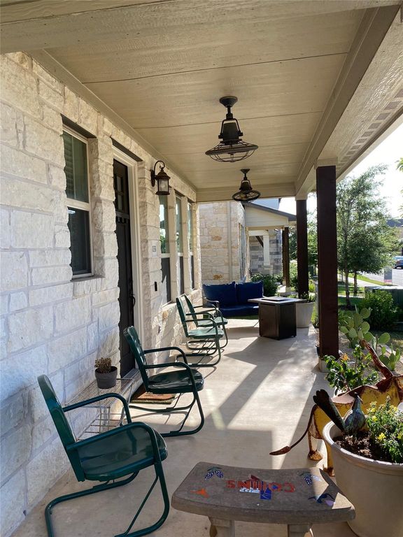 133 Buckthorn DR, Dripping Springs, TX 78620