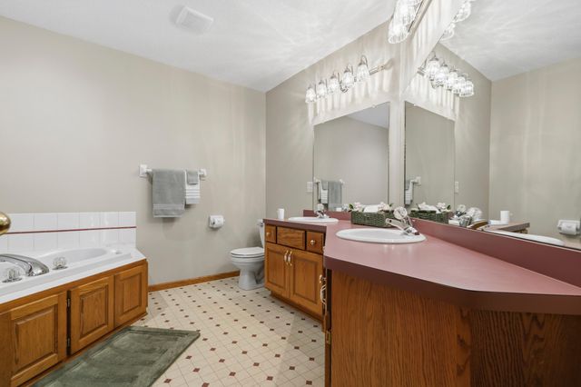 1432 Cloud Drive NE, Blaine, MN 55449