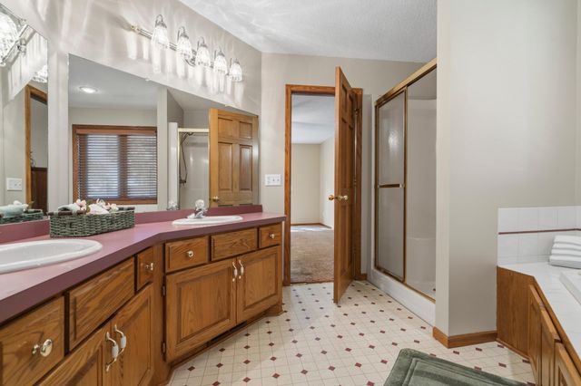 1432 Cloud Drive NE, Blaine, MN 55449