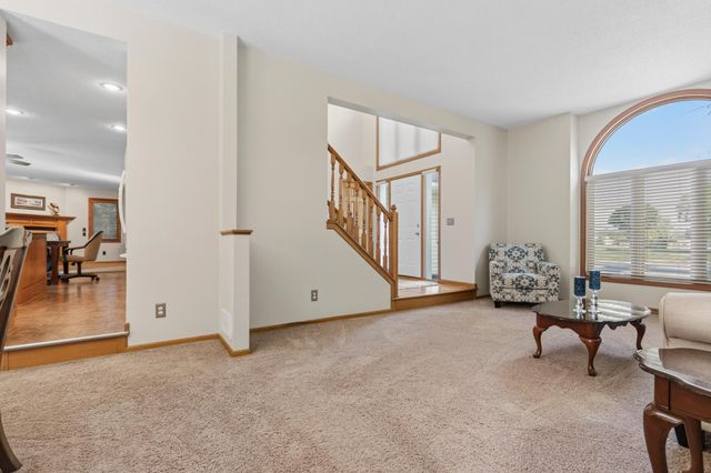 1432 Cloud Drive NE, Blaine, MN 55449