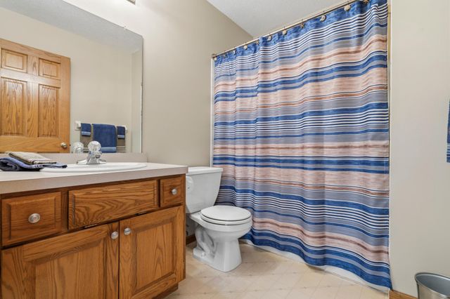 1432 Cloud Drive NE, Blaine, MN 55449