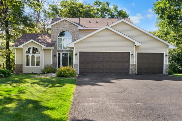 1432 Cloud Drive NE, Blaine, MN 55449