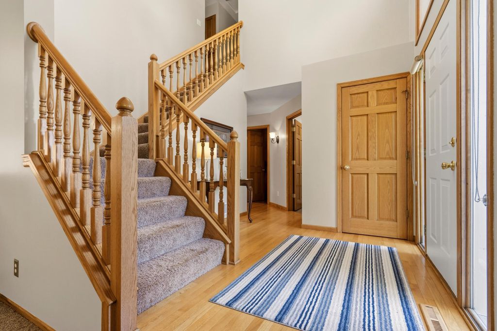 1432 Cloud Drive NE, Blaine, MN 55449 — photo 2