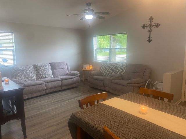 3002 Gilead Avenue, Zion, IL 60099