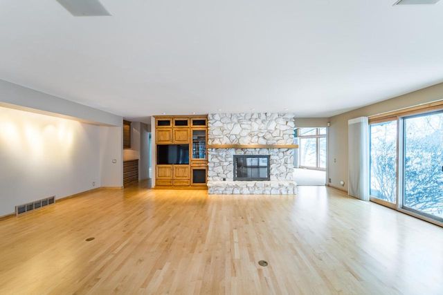 3325 DELLA STREET, Stevens Point, WI 54481