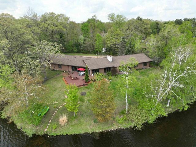 3325 DELLA STREET, Stevens Point, WI 54481