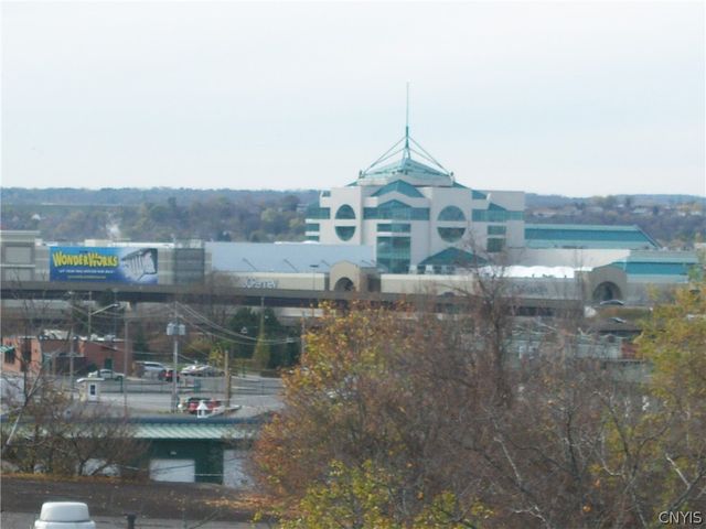 617 East Hiawatha Boulevard 6, Syracuse, NY 13208