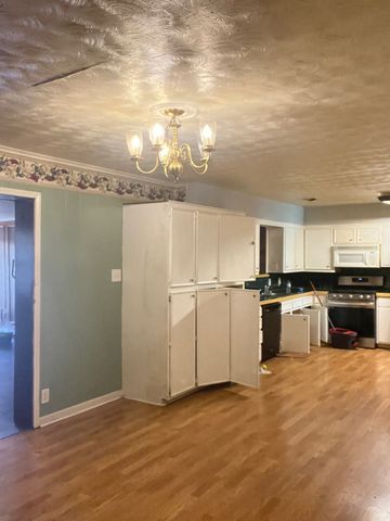 818 Inwood Drive, Mckinney, TX 75069