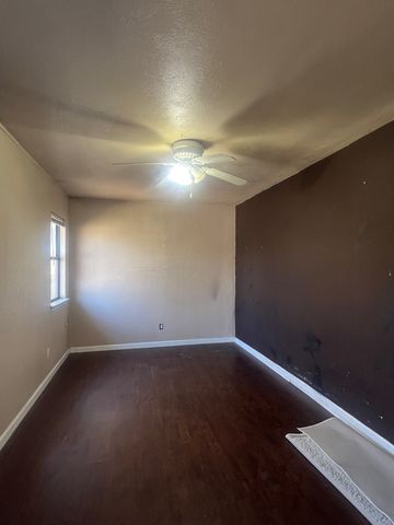 818 Inwood Drive, Mckinney, TX 75069