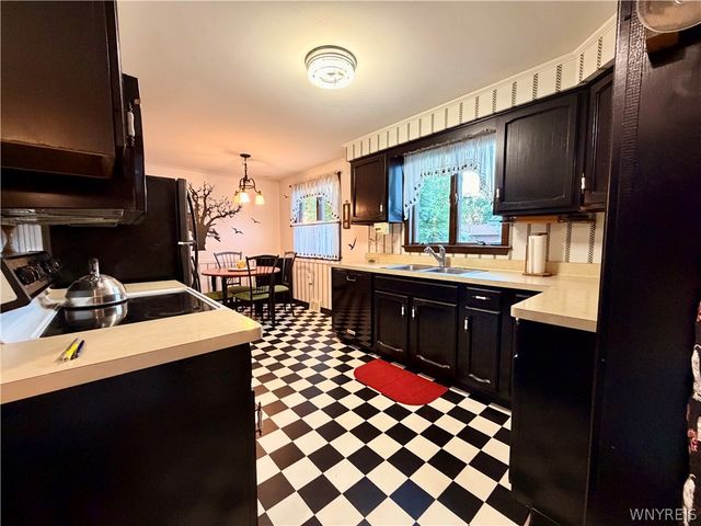 96 Della Drive, Lackawanna, NY 14218