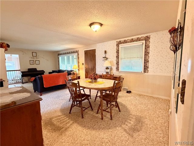 96 Della Drive, Lackawanna, NY 14218