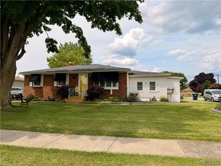 96 Della Drive, Lackawanna, NY 14218
