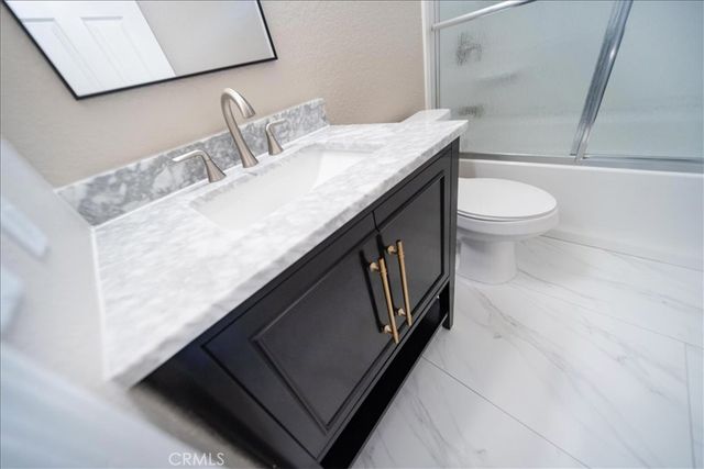 24687 New Haven, Murrieta, CA 92562