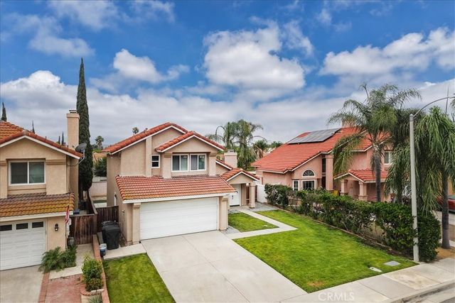 24687 New Haven, Murrieta, CA 92562