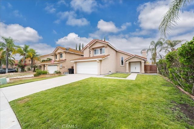 24687 New Haven, Murrieta, CA 92562