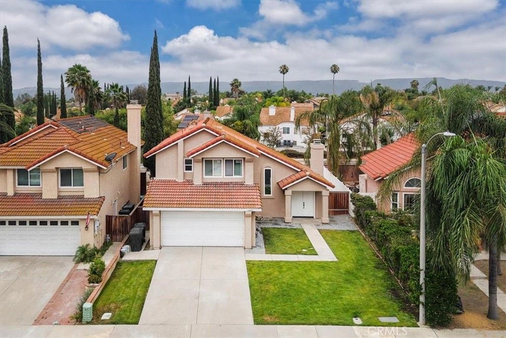 24687 New Haven, Murrieta, CA 92562