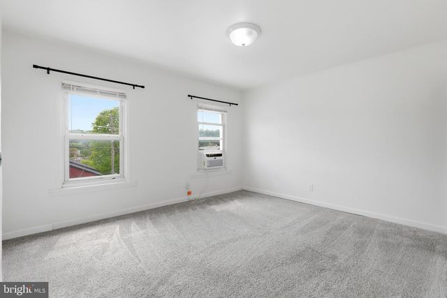 712 WELLS ST, Conshohocken, PA 19428