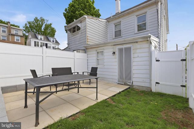 712 WELLS ST, Conshohocken, PA 19428