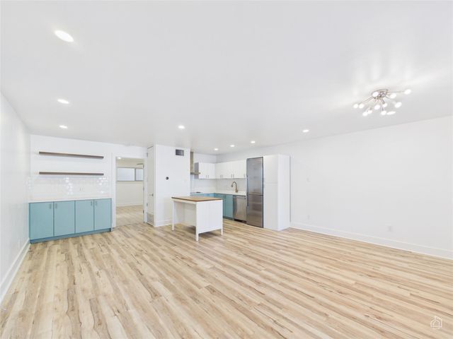 1208 Enfield RD 105, Austin, TX 78703