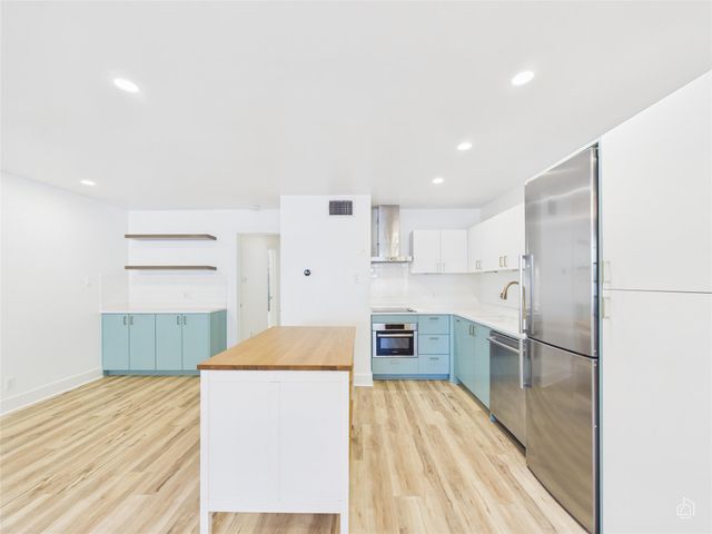 1208 Enfield RD 105, Austin, TX 78703