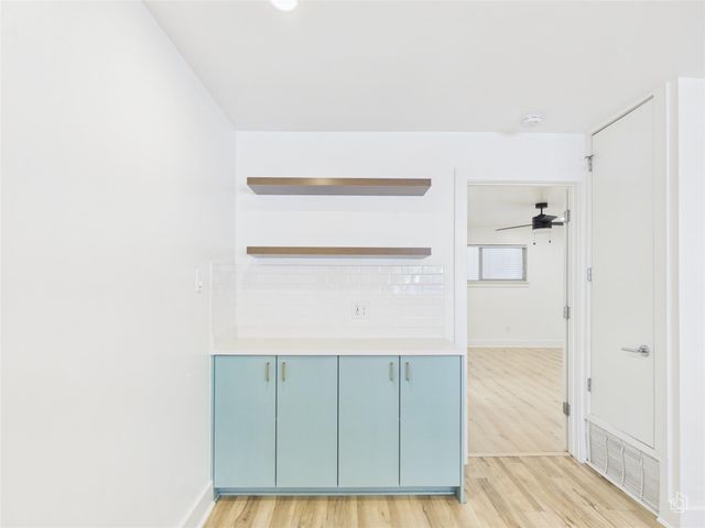 1208 Enfield RD 105, Austin, TX 78703